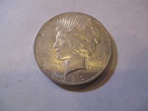 lot 88 image: 1922 PEACE SILVER DOLLAR COIN