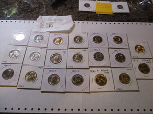 lot 124 image: 20 PROOF QUARTERS
