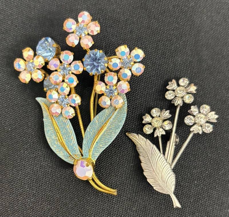 Two Floral Brooches Set - Gold-Tone Bouquet With Pastel Rhinestones & Silver-Tone Daisy Cluster