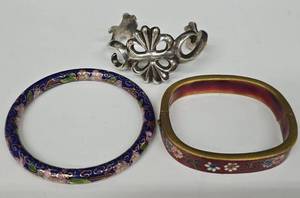 SC - Cloisonn Enameled Bangles Set - Round Blue Floral, Square Red Floral & Silver-Tone Open Bracelet