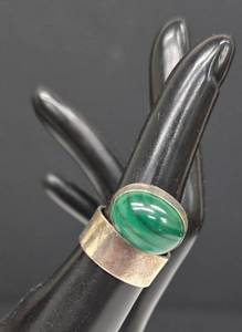 SC - Auta Sterling Malachite Ring - Modernist Design - Size 7.5
