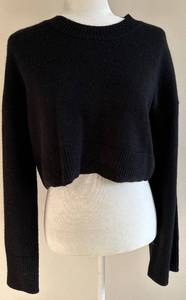 Reformation Cropped Black Sweater - Size M - 90% Recycled Cashmere, 10% Cashmere