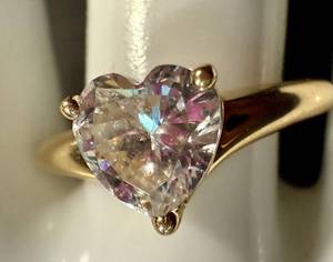14K Gold Ring with Cubic Zirconia Center Stone & CZ Accents - Size 8.25