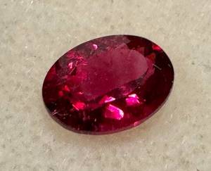 1.64 ct Red Tourmaline - Oval Faceted Gemstone by World Class Gems