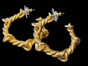 Liz Claiborne Vintage Statement Gold Tone Hoop Earrings