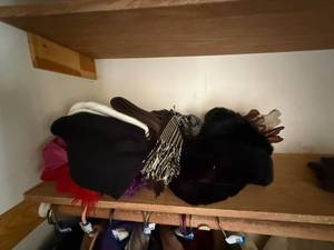 Mixed Winter Accessories Lot Scarves Gloves Hats Fur Style Estate Group
