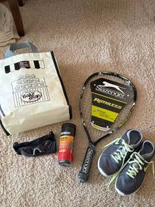 Slazenger Ruthless Racquetball Set w Nike Shoes Goggles Balls Tote
