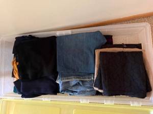 Mixed Womens Clothing Lot Skirts Jeans Plaid Dark Separates See Photos