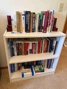 White 3 Shelf Bookcase Bookshelf Laminate 30x12x30 Good Condition