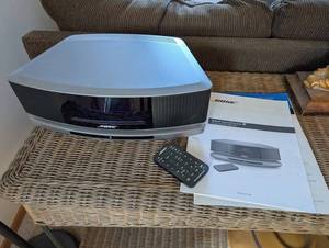 Bose Wave SoundTouch Music System Iv With Remote & Manual