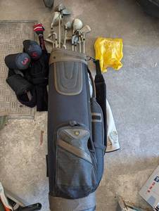 Wilson ProStaff Golf Club Set With Stand Bag