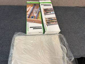 lot 6 image: 2 Packs Of Drawer Divders And 2-Sided Cutting Board