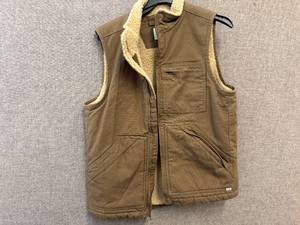 lot 21 image: LeeS Workwear Vest - Small
