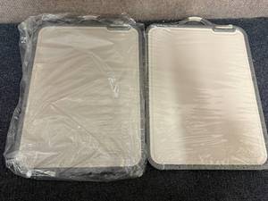 lot 52 image: 2Ct Of Double Sided Cutting Boards