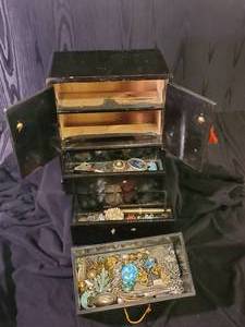 lot 9 image: Fantstic Asian Handpainted Jewelry Cabinet w Lots of Costume Jewelry