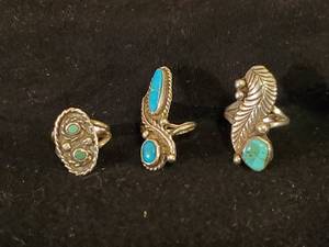 lot 75 image: 3 Gorgeous Sterling Silver Turqouise rings Size 6, 5, 4