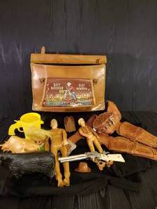 lot 78 image: Nice lot of Vintage Toys Bonanza Holster, Johnny West Dolls, Roy Rogers Case repaired and More