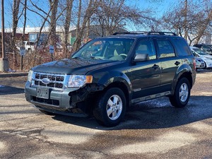 lot 15 image: 2008 FORD ESCAPE XLT No Accidents Reported (NO RESERVE)