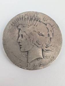 lot 42 image: Peace Dollar 1922 - Silver US Dollar Coin