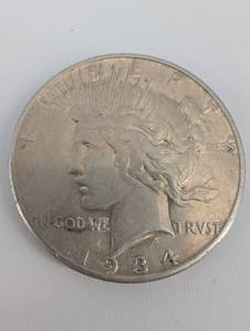 lot 43 image: 1934 Peace Dollar - United States One Dollar Silver Coin