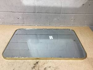 lot 40 image: Rectangular Wall Mirror With Rounded-Corner Design And Gold Metal Frame 36 x 24