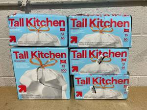 lot 239 image: LOT OF 5 up&up Trash Bags (13 Gal)