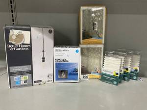 lot 400 image: LOT OF 8 Lighting Merchandise (Pendant & Led Lights)