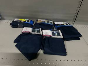 lot 468 image: LOT OF 5 Window Curtains 36