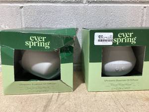 lot 118 image: LOT OF 2 Everspring Ultrasonic Essential Oil Diffuser - 6.7 fl oz