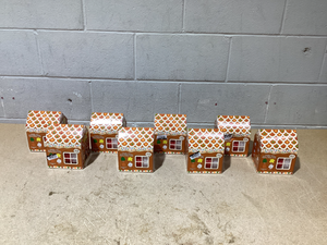 lot 146 image: LOT OF 8 Scrub Daddy Holiday Pack Scubbers (3 Per Pack)