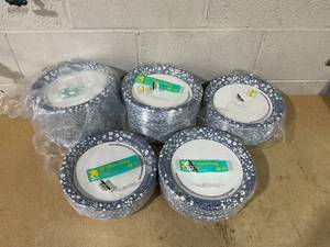 lot 184 image: LOT OF 5 up&up Paper Plates