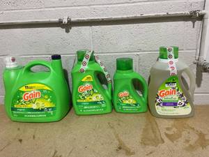 lot 269 image: LOT OF 4 Gain Laundry Detergents