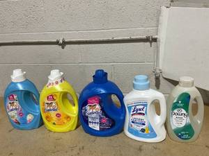lot 273 image: LOT OF 5 Suavitel Fabric Conditioner, Lysol Laundry Sanitizer, & Downy Rinse Odor