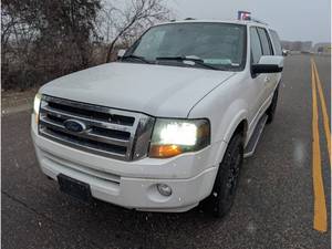 lot 7 image: 2013 Ford Expedition El Limited