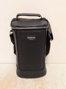 lot 1 image: NEW IGLOO LUXE COLLECTION COOLER BAG