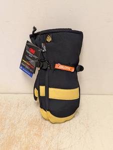 lot 16 image: NEW 3M THINSULATE WATER RESISTANT GLOVES 2XL