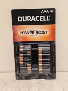 lot 29 image: DURACELL AAA BATTERIES 40PK