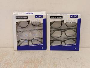 lot 54 image: (2) NEW FOSTER GRANT 2.50 READING GLASSES 3PK