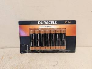 lot 67 image: NEW DURACELL C BATTERIES 14PK