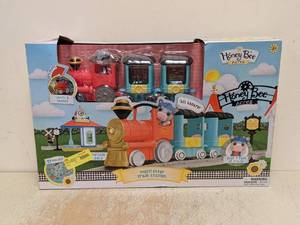 lot 194 image: NEW HONEY BEE ACRES THISTLESTOP TRAIN STATION