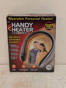 lot 218 image: NEW HANDY HEATER FREEDOM WEARABLE PERSONAL HEATER