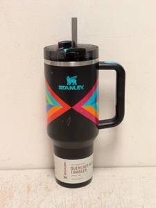 lot 222 image: NEW STANLEY QUENCHER TUMBLER 40 OZ