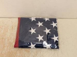 lot 223 image: NEW UNITED STATES OF AMERICA FLAG