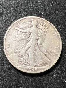 lot 16 image: 1945-S US WALKING LIBERTY HALF DOLLAR