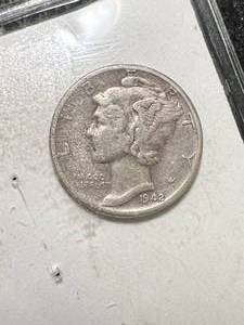 lot 43 image: 1942-D US MERCURY DIME