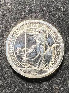 lot 47 image: 14TH TROY OZ .999 FINE SILVER 2013 BRITTANIA