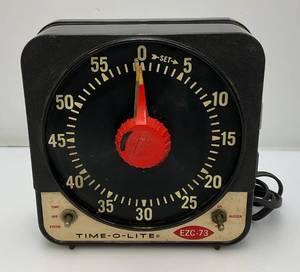 Vintage Electric TIME-O-LITE Model ECZ-73 Large Analog Timer For Photography Darkroom With Buzzer (Seems To Work)