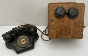 Antique KEllOGG Brand Wall Mount Table Top Phone