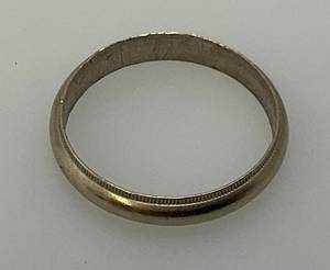 EST. $160.00 - $240.00 Vintage Size (9) 14K Marked White Gold Mens Ring 2.54 Grams