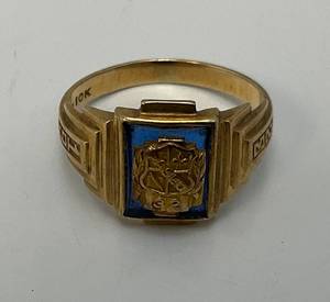 1932 CRAVERS Brand 10K Class Ring Size 8